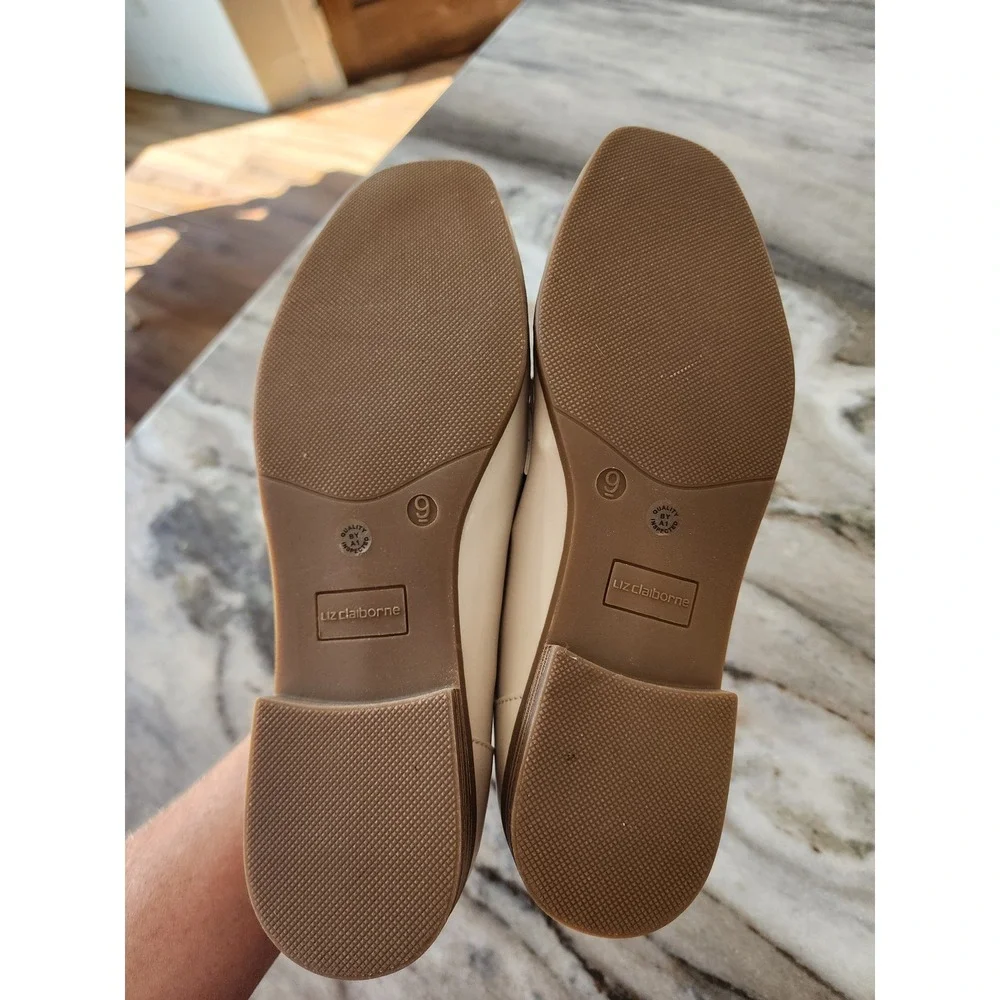 NIB Liz Claiborne LC Jansey Birch Beige Square Toe Penny Loafers Womens 9 M